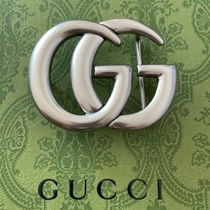 Gucci double GG Buckle Silver